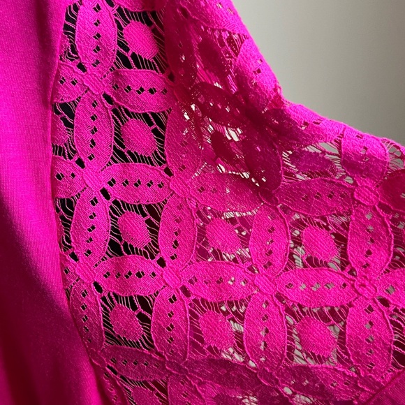 Jones New York Signature Woman 3X Fuschia Lined Lace Shirt - Picture 3 of 10